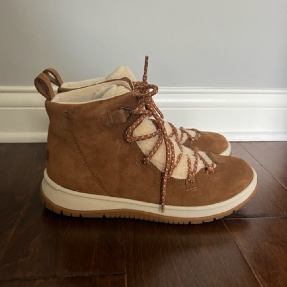 UGG lakeside boots new no box - Picture 2 of 10